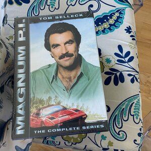 Magnum P.I. - The Complete Series DVD Boxed Set